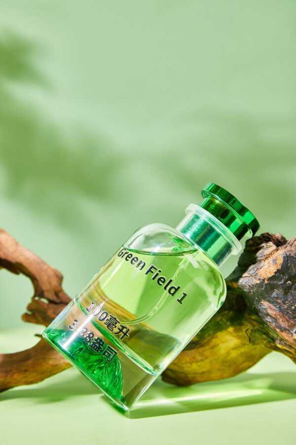 Green field - Image 2